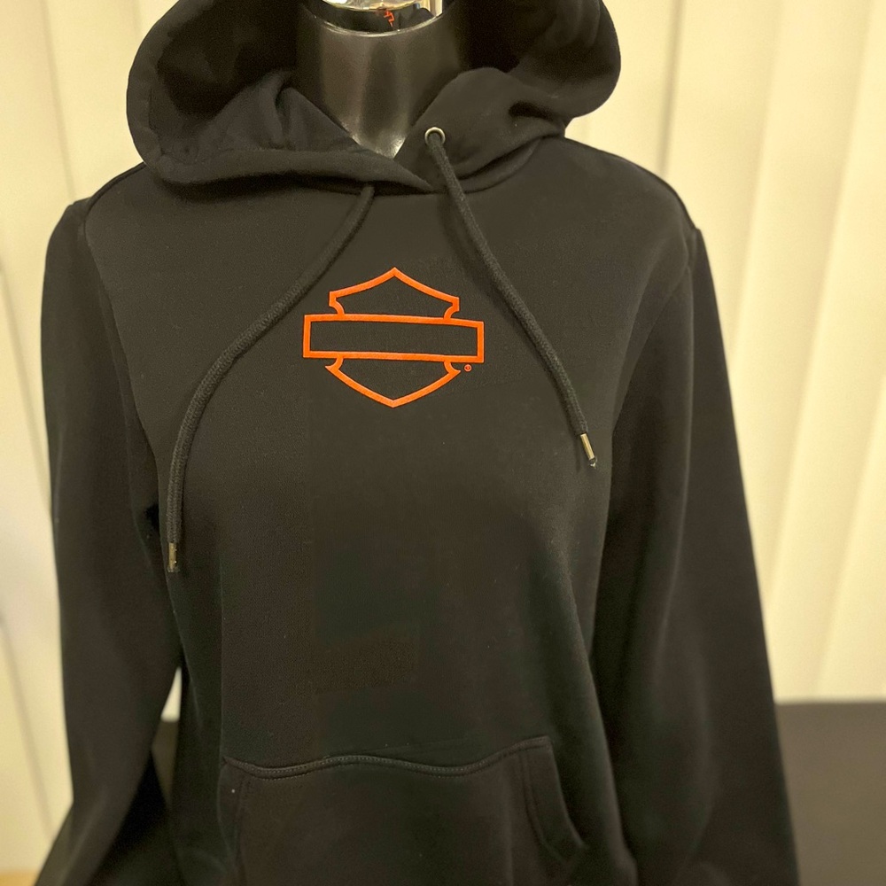 Women’s Harley Davidson, black hoodie -size large ￼